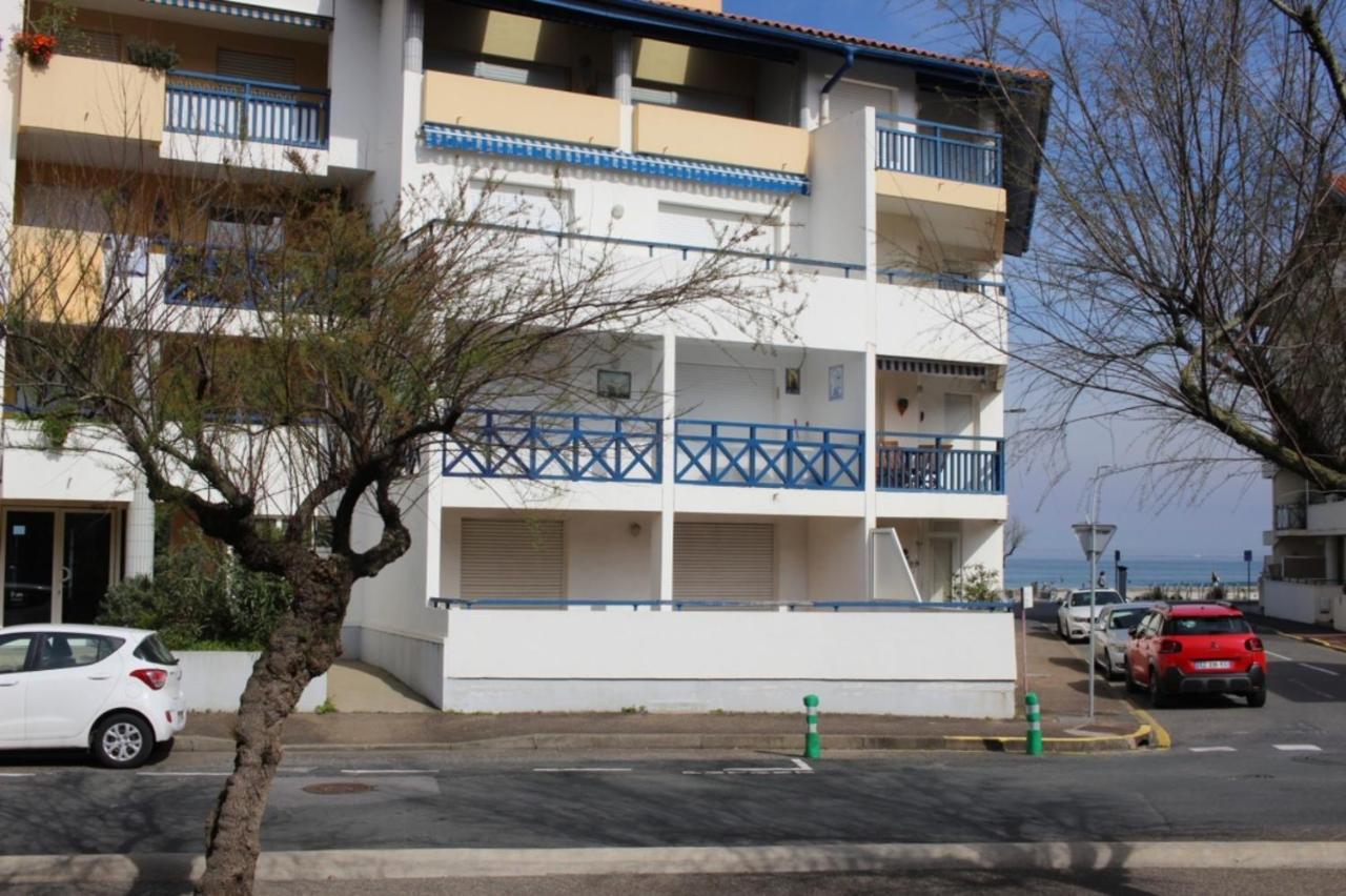 Appartement En Premiere Ligne De Plage 앙다이 외부 사진
