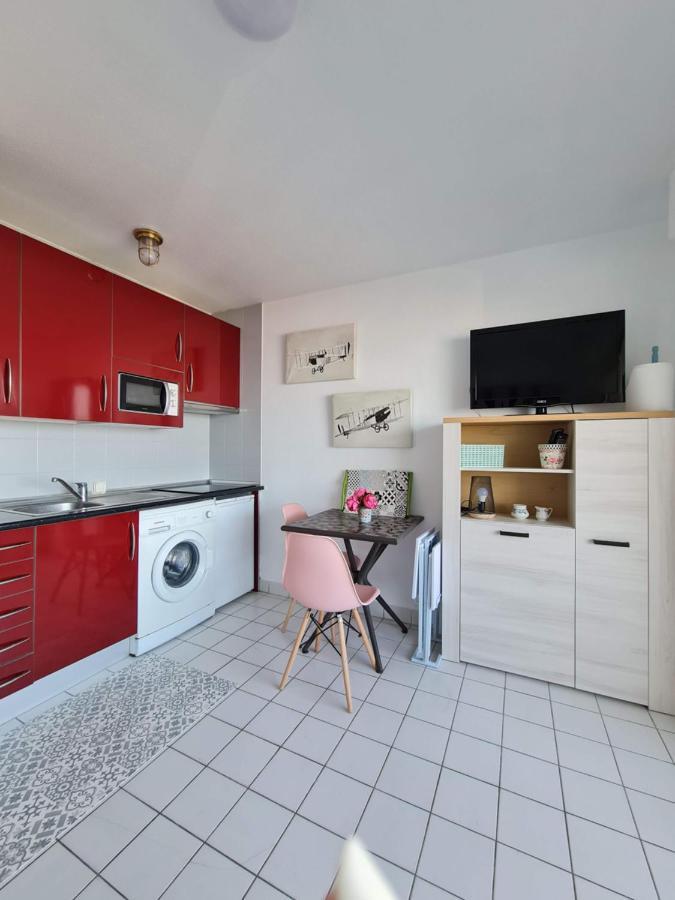 Appartement En Premiere Ligne De Plage 앙다이 외부 사진